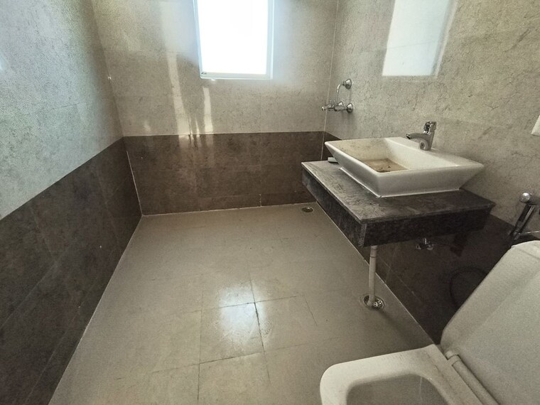 Bathroom, apex-alphabet 3 Bedroom 1987 Sq.Ft. Apartment In Tech Zone 4 Greater Noida Greater Noida 10274632