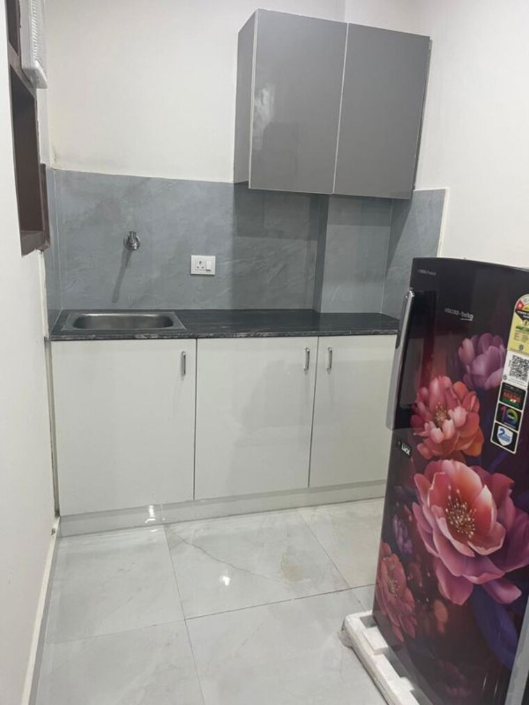 Kitchen, sector 40 1 RK 250 Sq.Ft. Builder Floor In Sector 40 Gurgaon 10284391