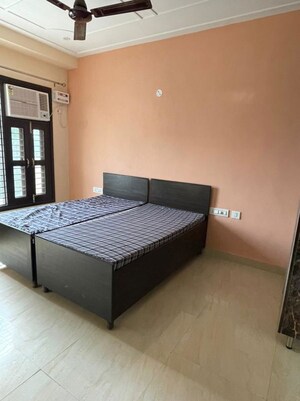 Bedroom in 1 RK Builder Floor at Greenwood City, Sector 40 – for Rent