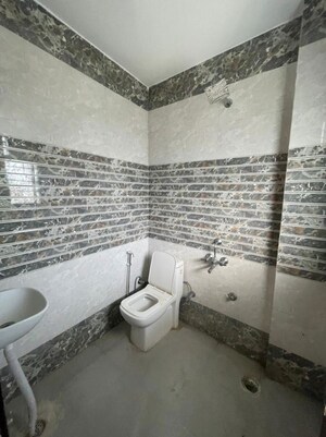 Bathroom in 1 RK Builder Floor at Greenwood City, Sector 40 – for Rent