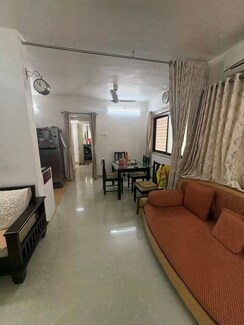 1 BHK Apartment For Rent in Agarwal And Doshi Complex