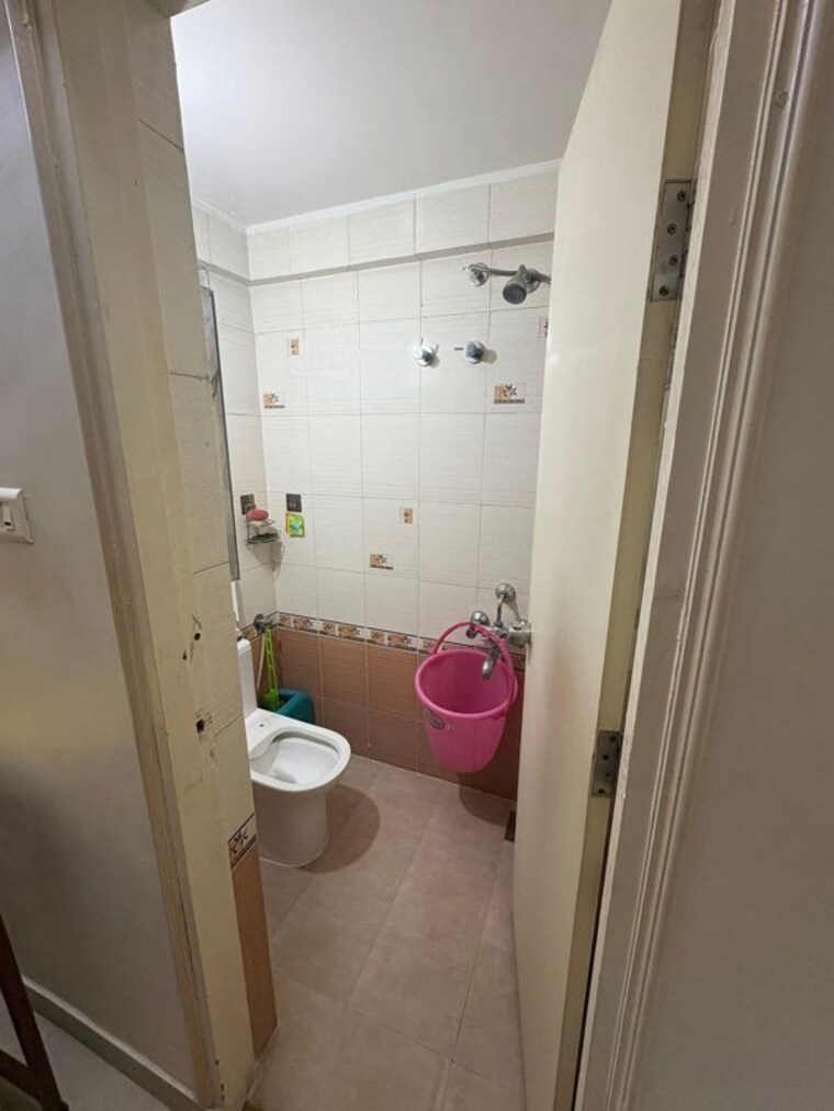 Bathroom, agarwal-and-doshi-complex 1 Bedroom 645 Sq.Ft. Apartment In Vasai West Palghar 10284461