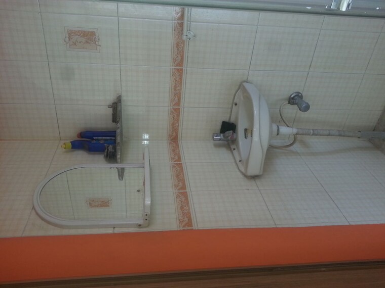 Bathroom, rt nagar 1 RK 451 Sq.Ft. Independent House In Rt Nagar Bangalore 10284463