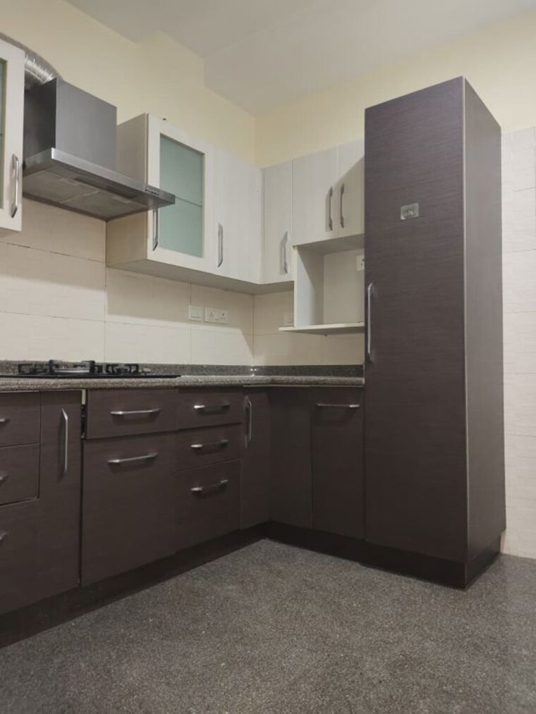 Kitchen, greater kailash i 3 Bedroom 2000 Sq.Ft. Builder Floor In Greater Kailash I Delhi 10284524
