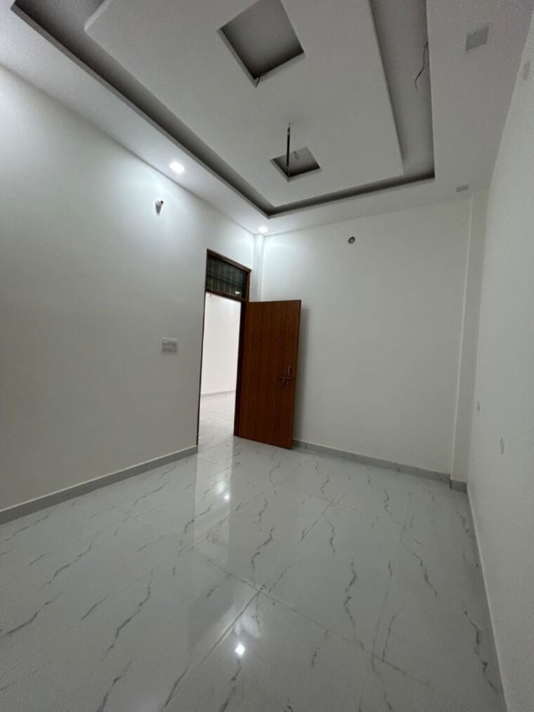 Room, takshaya-green 2.5 Bedroom 1000 Sq.Ft. Builder Floor In Nijampur Malhaur Lucknow 10284525