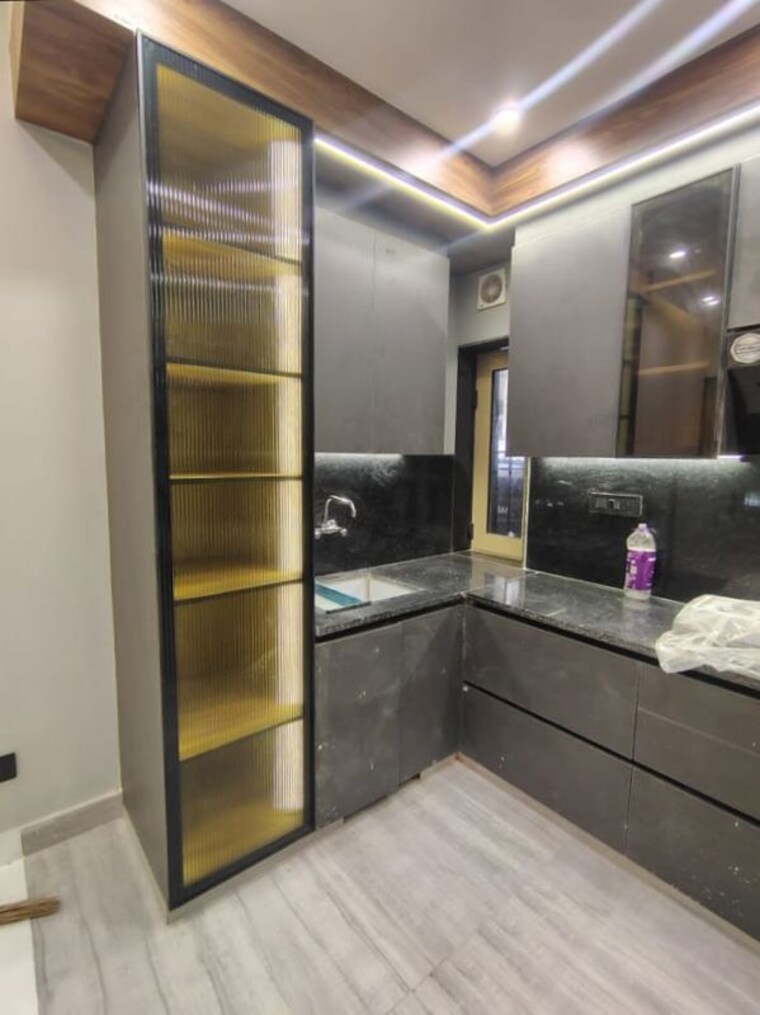 Kitchen, govindpuri 3 Bedroom 905 Sq.Ft. Builder Floor In Govindpuri Delhi 10284606
