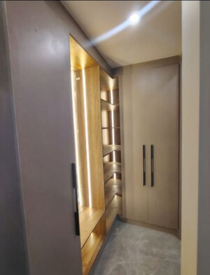 Building Lobby in 3 BHK Builder Floor at Govindpuri – for Sale