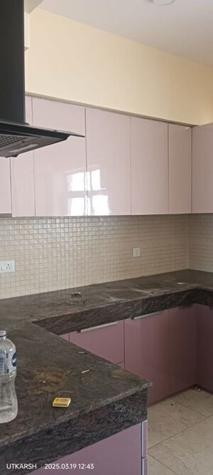 Kitchen in 2 BHK Apartment at Eldeco Saubhagyam, Vrindavan Yojna – for Rent