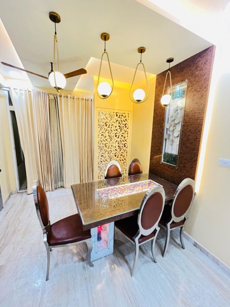 Master Bedroom, chandra-panorama 4 Bedroom 2700 Sq.Ft. Apartment In Sushant Golf City Lucknow 10284625