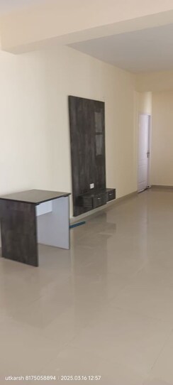 3.5 BHK + Servant Room Apartment For Rent in Rishita Celebrity Greens