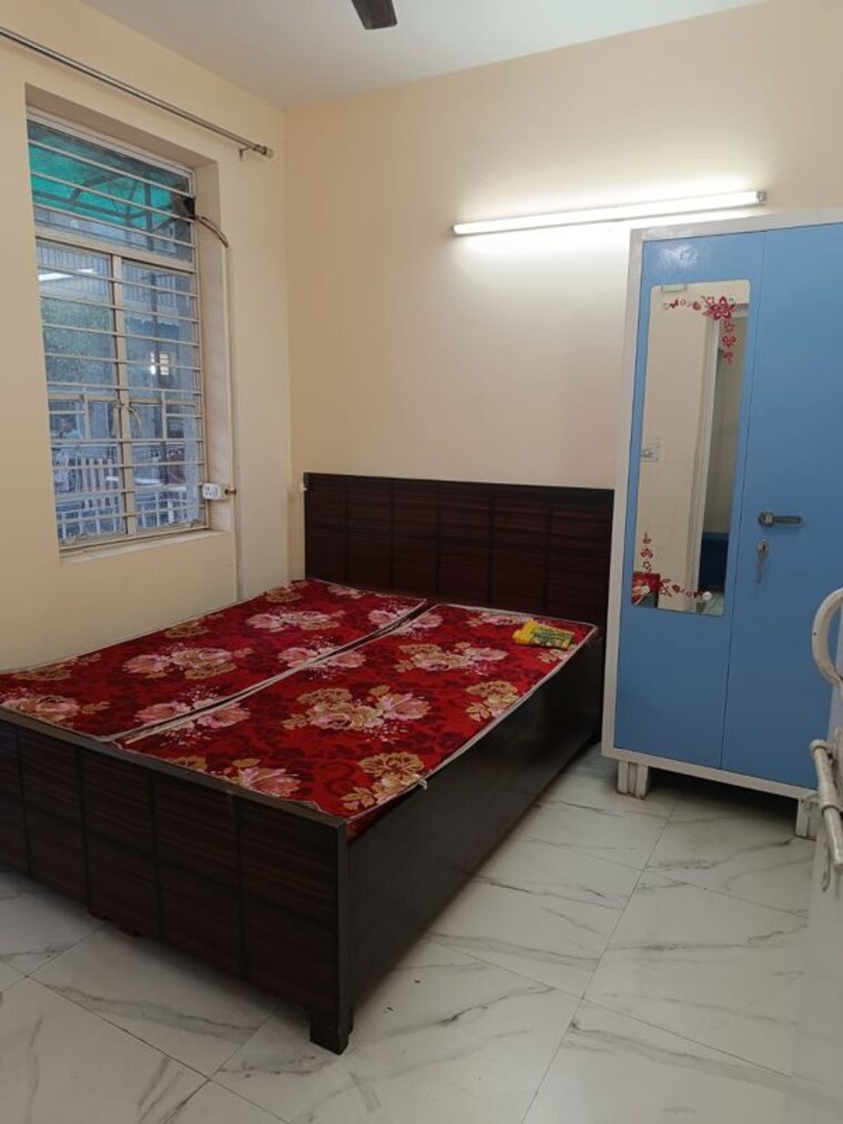 Bedroom, jaipuria-plaza 2 Bedroom 950 Sq.Ft. Builder Floor In Sector 26 Noida 10284661