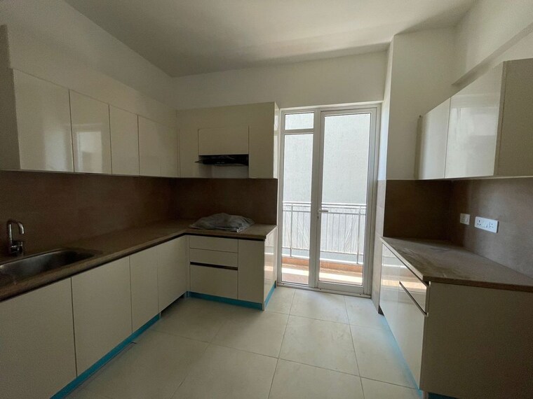 Kitchen, godrej-meridien 4 Bedroom 2720 Sq.Ft. Apartment In Sector 106 Gurgaon 10284670