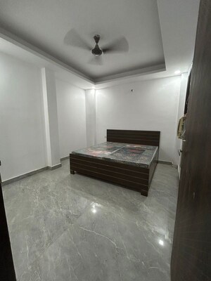 Room in 1 BHK Builder Floor at Chattarpur – for Rent