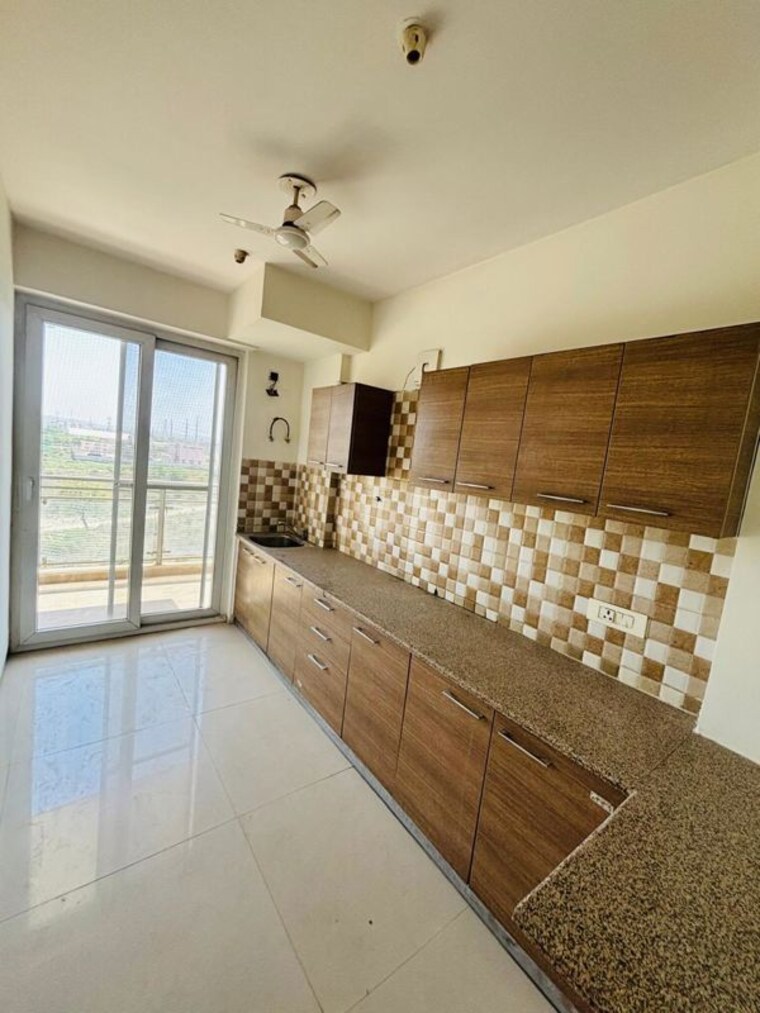 Bedroom, tulip-violet 3 Bedroom 1578 Sq.Ft. Apartment In Sector 69 Gurgaon 10284672