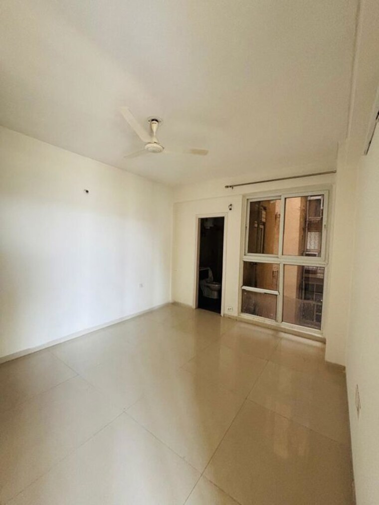 Room, tulip-violet 3 Bedroom 1578 Sq.Ft. Apartment In Sector 69 Gurgaon 10284672