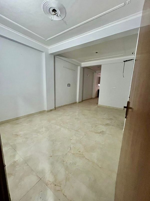 1 BHK + Servant Room,Extra Room Apartment For Rent in Chattarpur