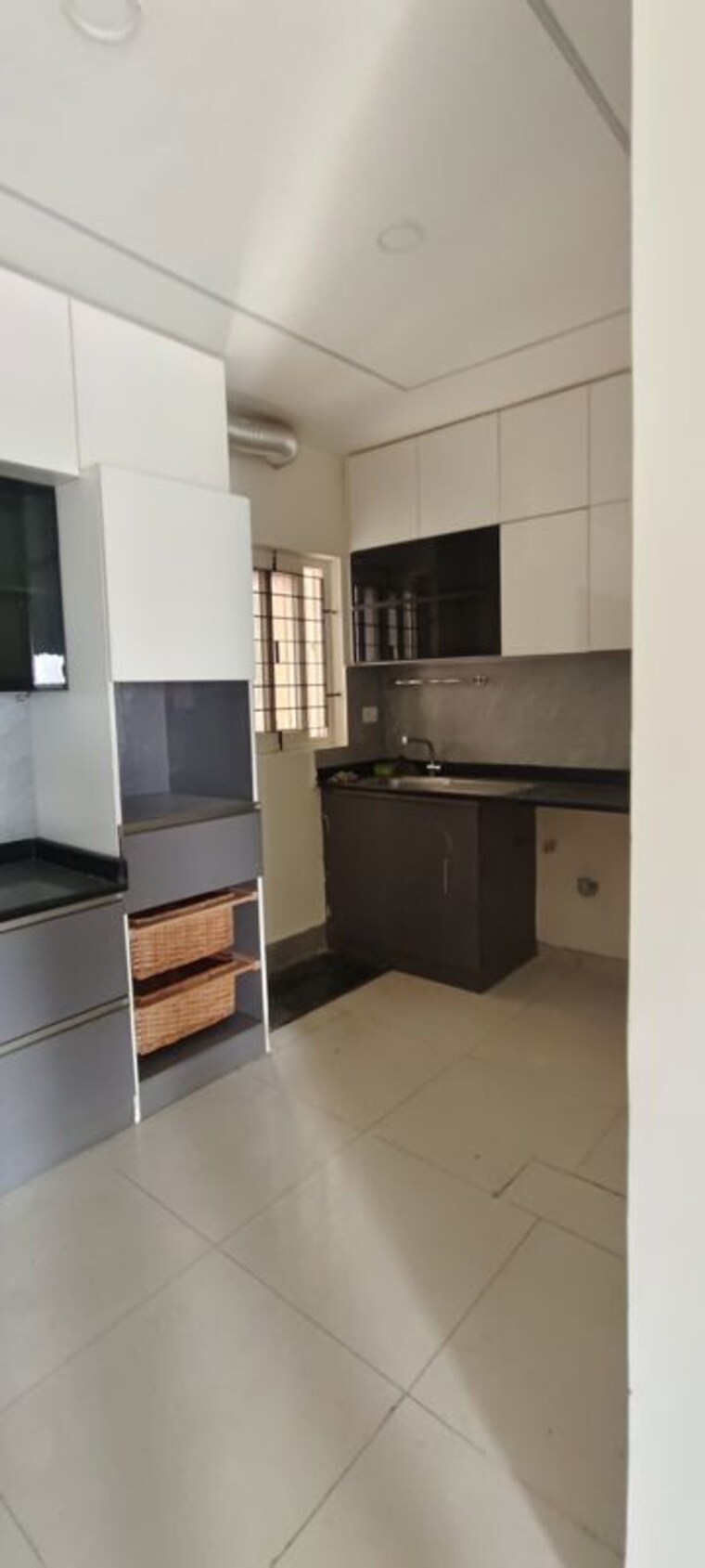Kitchen, century-breeze 3 Bedroom 1800 Sq.Ft. Apartment In Jakkuru Bangalore 10284705