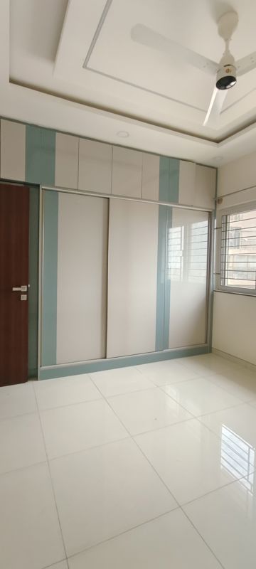 3 BHK + Pooja Room Apartment For Rent in Century Breeze