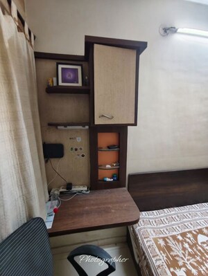 Furnished Amenities in 2 BHK Apartment at Kores Nakshatra, Vartak Nagar – for Rent