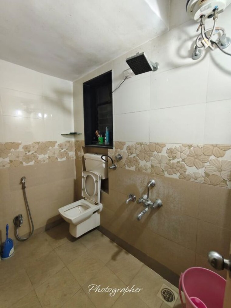 Bathroom, kores-nakshatra 2 Bedroom 750 Sq.Ft. Apartment In Vartak Nagar Thane 10284710