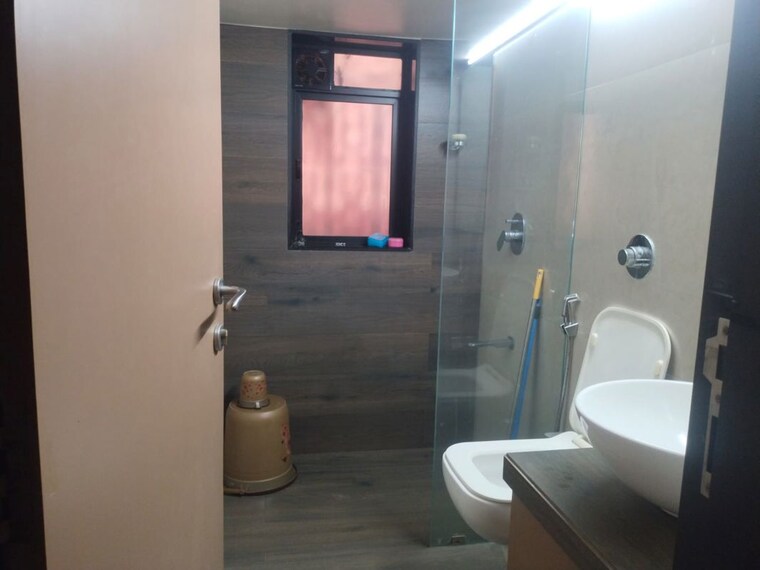 Bathroom, kores-nakshatra 2 Bedroom 750 Sq.Ft. Apartment In Vartak Nagar Thane 10284710