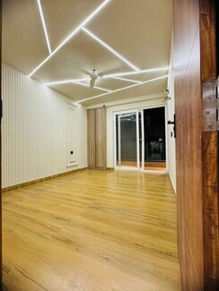 3 BHK + Servant Room,Extra Room Builder Floor For Rent in Chattarpur