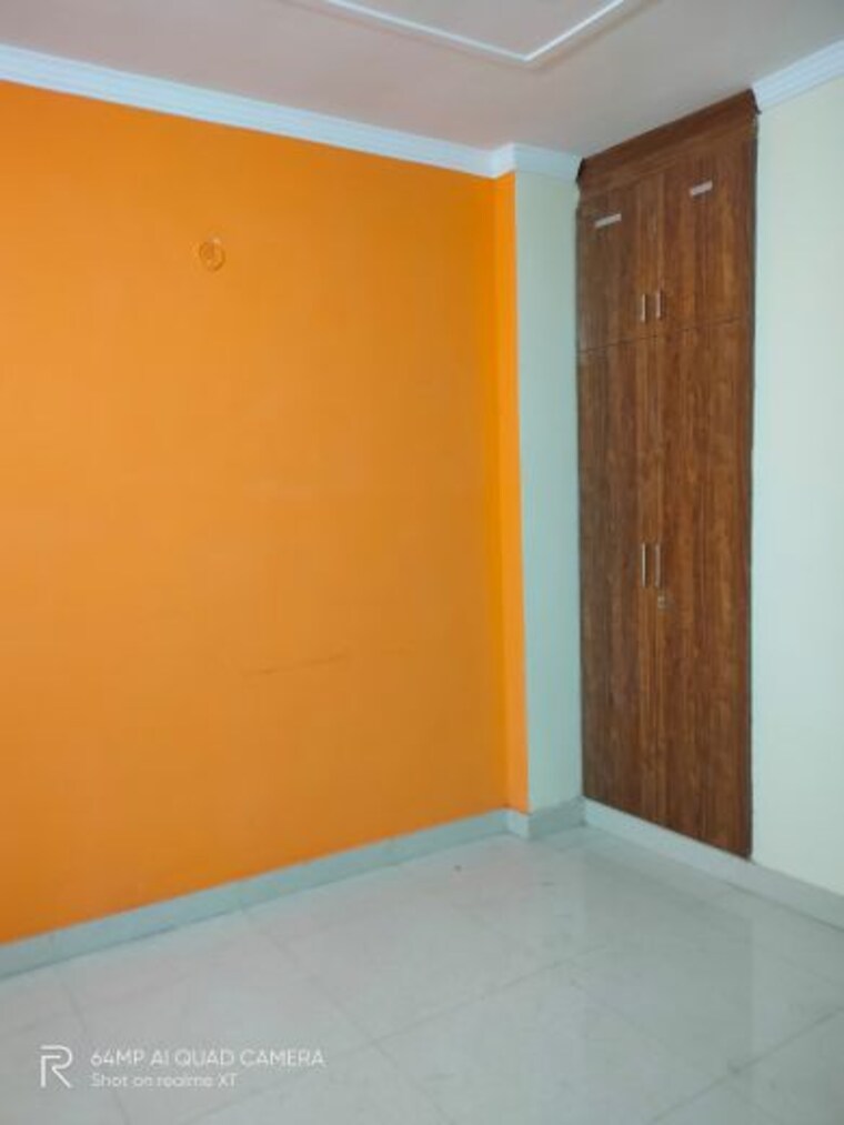 Room, dwarka mor 3 Bedroom 900 Sq.Ft. Builder Floor In Dwarka Mor Delhi 10284348