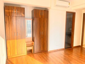 4 BHK Apartment For Rent in Mahagun Moderne, Sector 78
