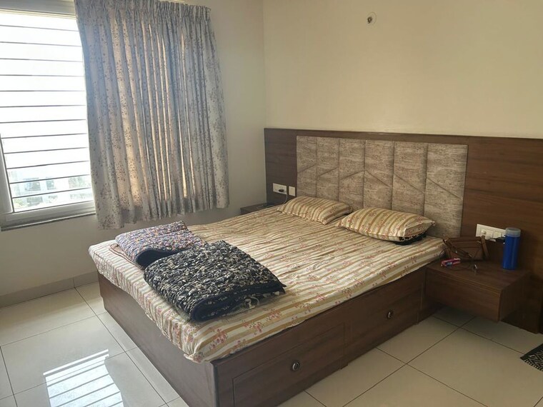Bedroom, puravankara-palm-beach 3 Bedroom 1630 Sq.Ft. Apartment In Hennur Bangalore 10284747