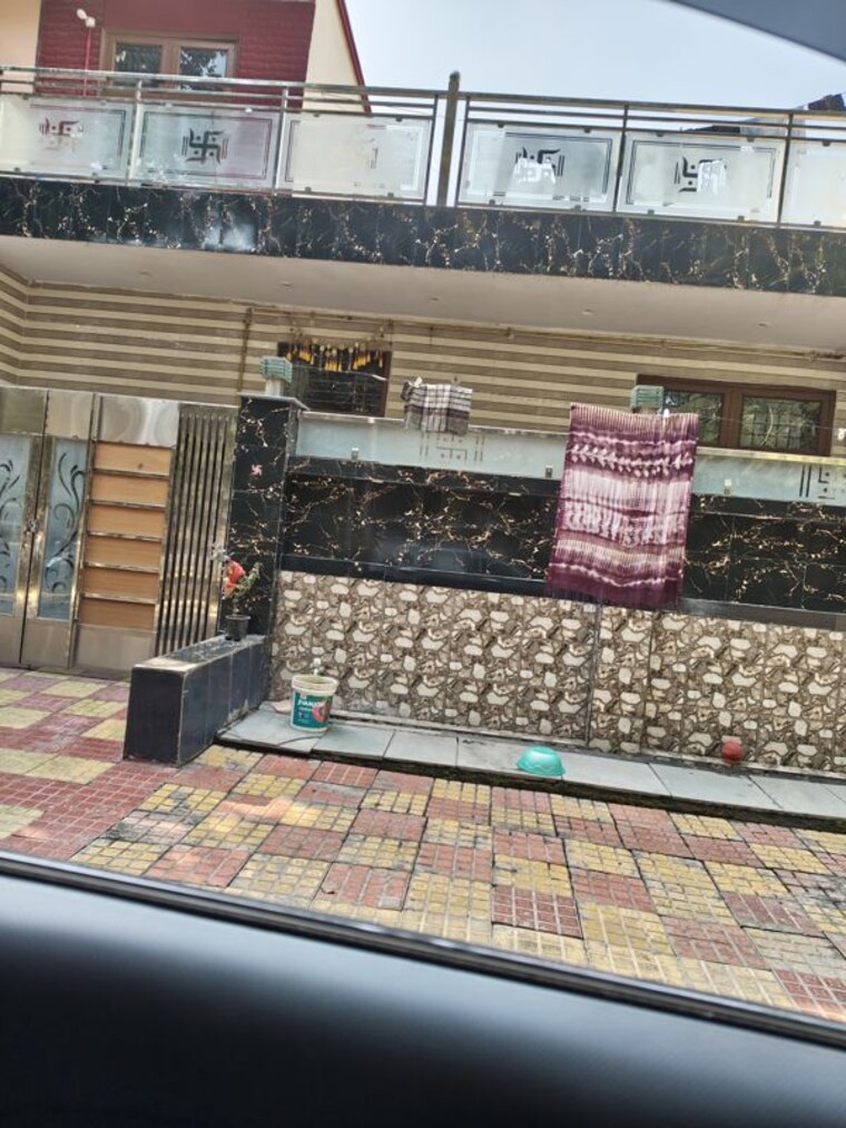 Exterior View, gamma ii greater noida 6+ Bedroom 200 Sq.Mt. Independent House In Gamma Ii Greater Noida Greater Noida 10284745