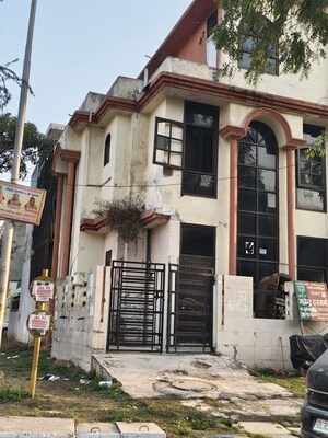 6 BHK Independent House For Sale in Gamma I Greater Noida