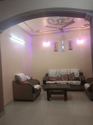 Living Room in 2 BHK Independent House at Gomti Nagar – for Rent