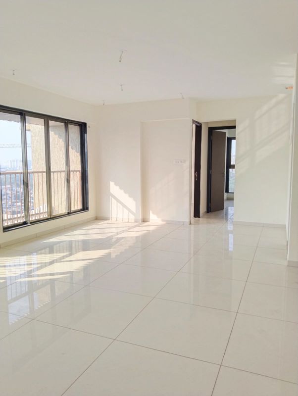 5 BHK Apartment For Sale in Chandak 34 Park Estate