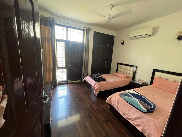 Living Room, vipul-tatvam-villas 3.5 Bedroom 287 Sq.Yd. Villa In Sector 48 Gurgaon 10284805