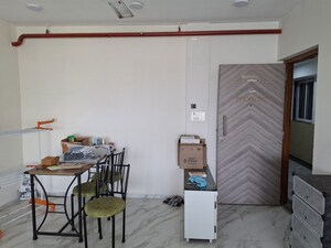 Team Area in 2 BHK Apartment at Castle Rock, Powai – for Rent