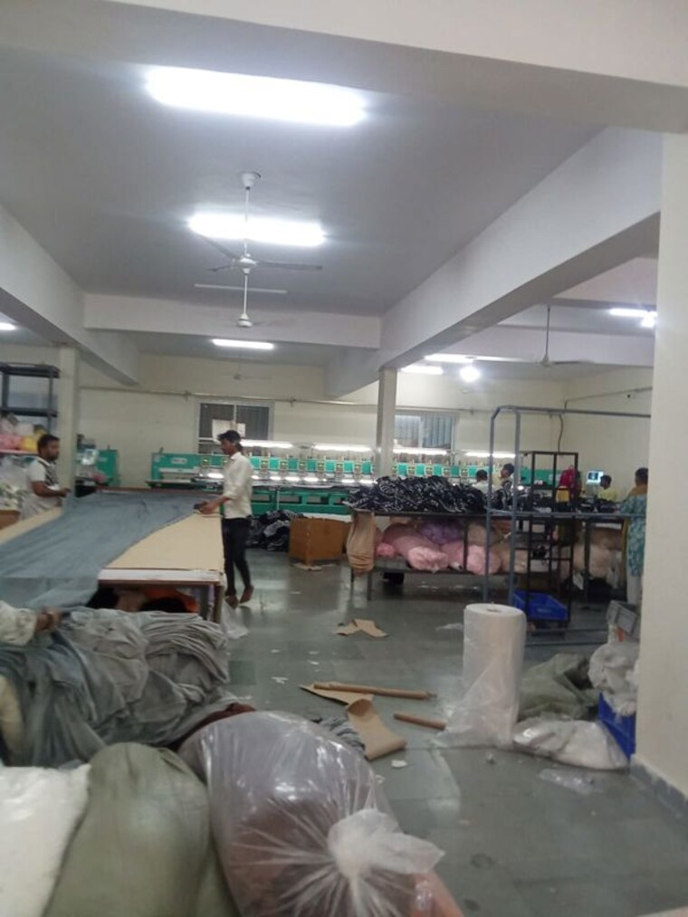 Team Area, sector 63 Commercial Warehouse 12000 Sq.Yd. In Sector 63 Noida 10284862