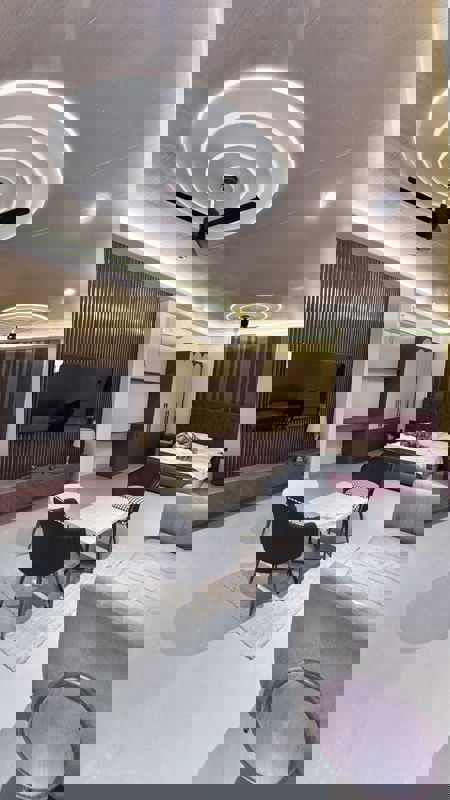 5 BHK + Pooja Room,Servant Room,Study Room,Extra Room,Basement,Store Room 500 Sq.Yd. Villa in Emaar Marbella