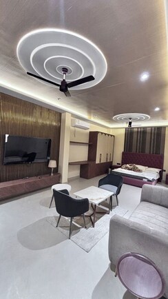 5 BHK + Pooja Room,Servant Room,Study Room,Extra Room,Basement,Store Room Villa For Rent in Emaar Marbella