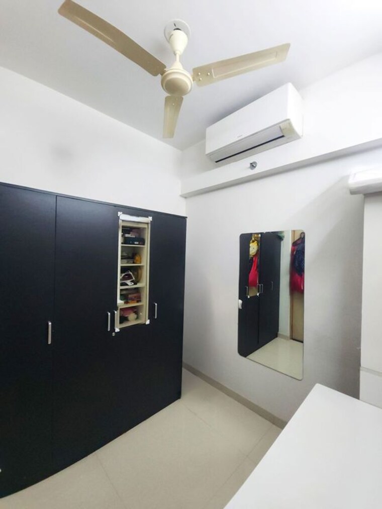 Room, lodha-upper-thane 1.5 Bedroom 535 Sq.Ft. Apartment In Anjur Thane 10284864