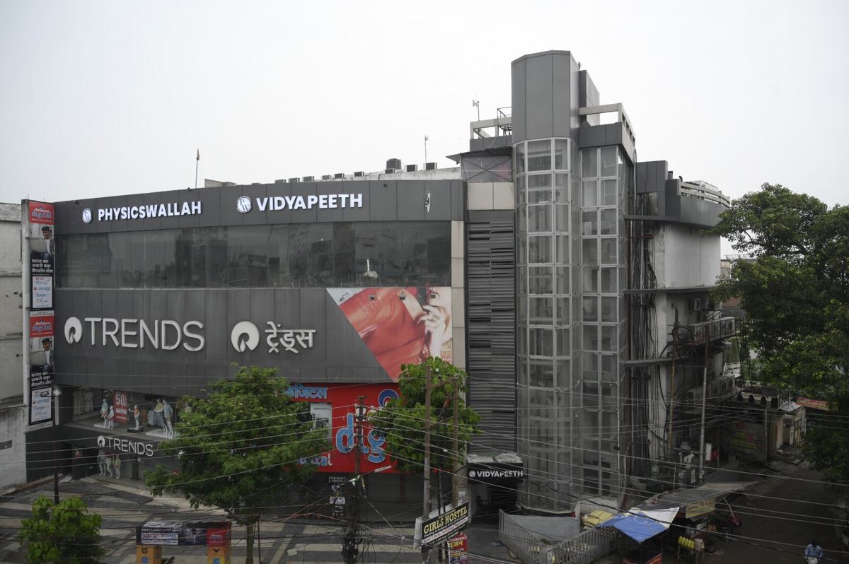 Showroom For Rent in Kapurthala Arcade