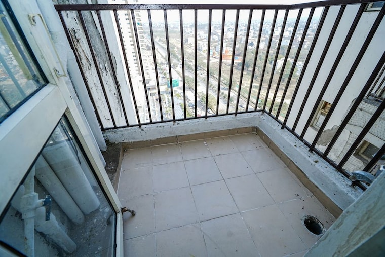 Balcony, migsun-twinz 3 Bedroom 1225 Sq.Ft. Apartment In Eta Ii Greater Noida Greater Noida 10284890