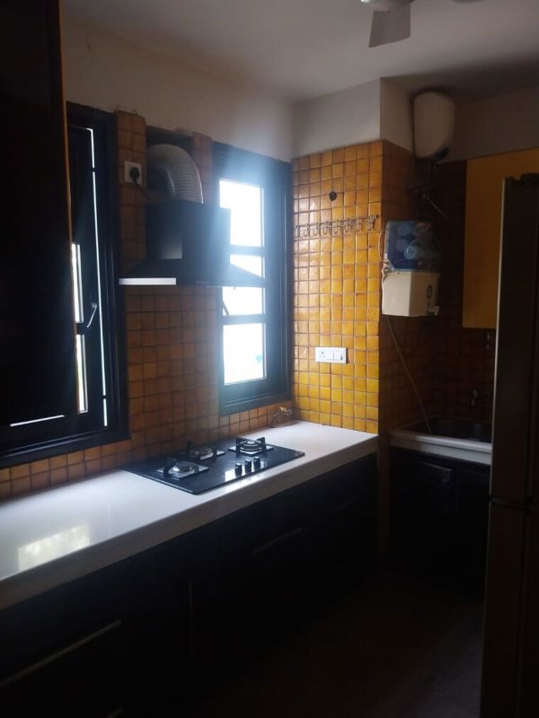 Kitchen, vipul-tatvam-villas 4 Bedroom 360 Sq.Yd. Villa In Sector 48 Gurgaon 10284901
