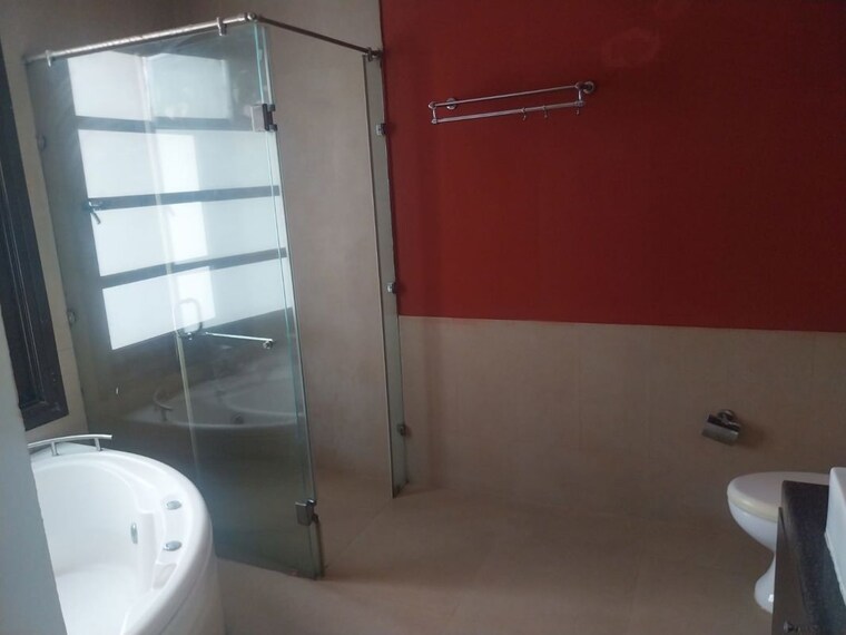 Bathroom, vipul-tatvam-villas 4 Bedroom 360 Sq.Yd. Villa In Sector 48 Gurgaon 10284901