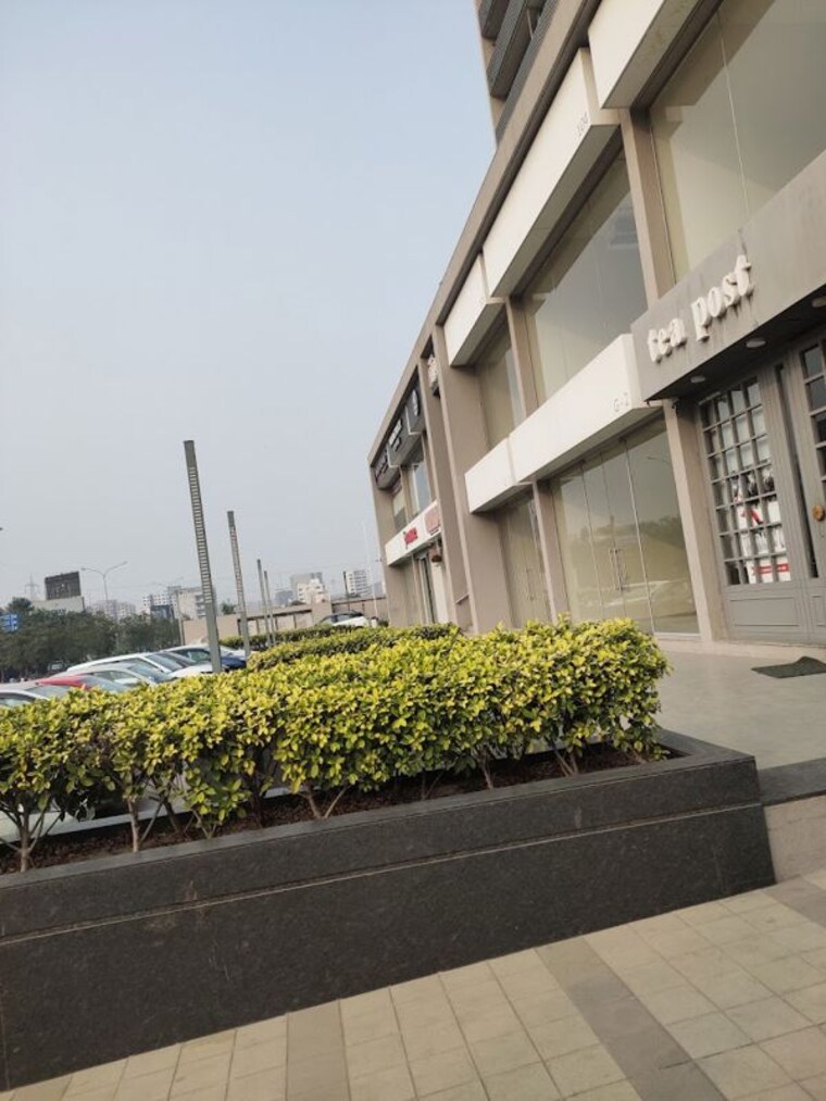 Exterior View, vesu Commercial Office Space 725 Sq.Ft. In Vesu Surat 10244515