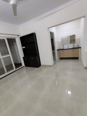 Room in 3 BHK Builder Floor at Bellandur – for Rent