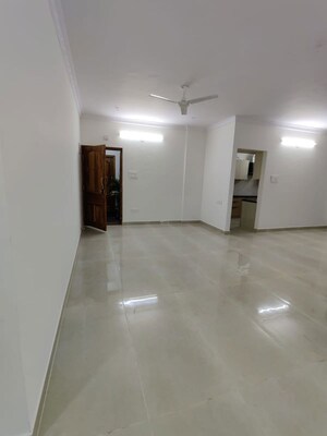 Room in 3 BHK Builder Floor at Bellandur – for Rent