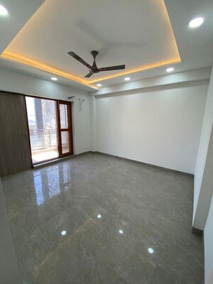 3 BHK Builder Floor For Rent in Sushant Lok Iii