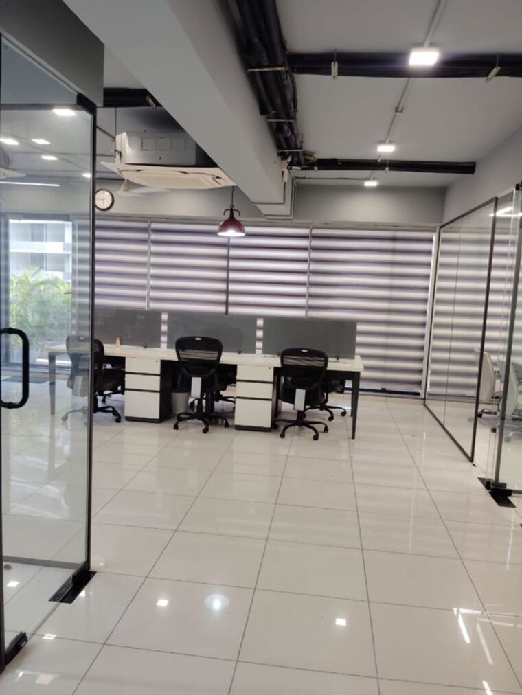 Team Area, aaa-anam-2 Commercial Office Space 1185 Sq.Ft. In Ambli Ahmedabad 10284952