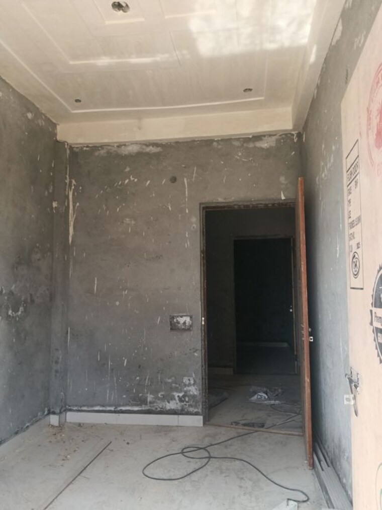 Room, chaprana colony 2 Bedroom 830 Sq.Ft. Villa In Chaprana Colony Greater Noida 10271095