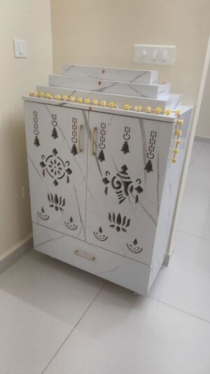 Furnished Amenities in 2 BHK Apartment at Vertex Prestige, Hydernagar – for Rent